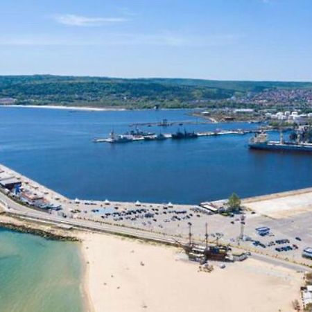 Odessos Lägenhet Varna Exteriör bild